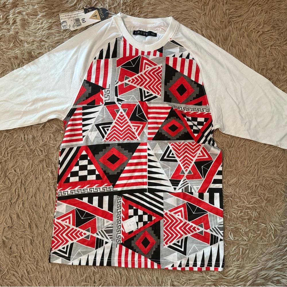 Men’s Size Small Geometric Print Raglan 3/4 Sleeve Tee